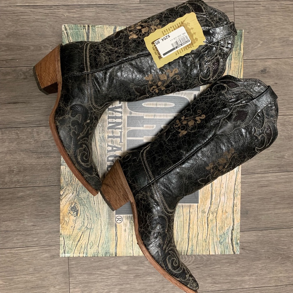 Corral Boots